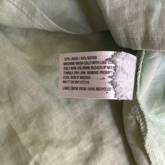 Light Sage Green Long Sleeve Blouse Top - Picture 8 of 11